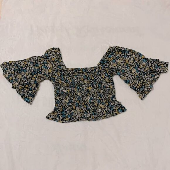 Patrons of Peace Floral Crop Top, Bell Sleeves, Gypsy, Boho NWOT - Picture 1 of 10